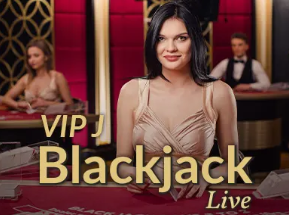 第42分钟，姆巴佩无人盯防推射破门，皇马再次扳平总比分4