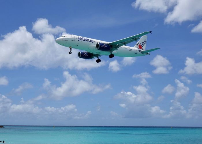 jetblue plane